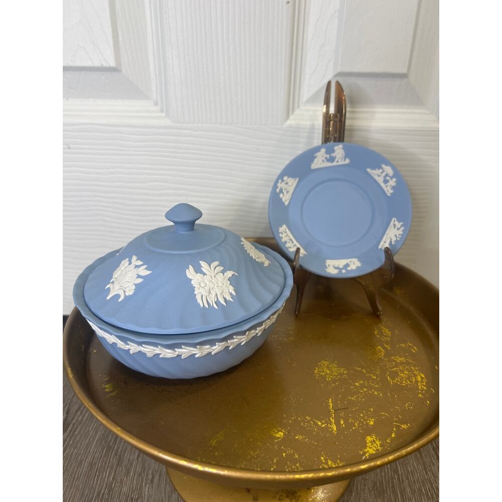 Vintage Wedgwood Blue Jasperware Fluted Powder Bowl & Demitasse Saucer Lot Set